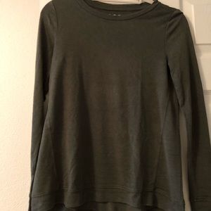 Olive green tee (Loft)